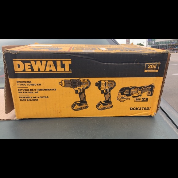 De-Walt 3 pc combo - Picture 3 of 3